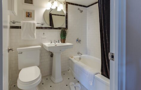 francesca-tosolini-FX1EbT-jKBQ-unsplash